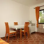 Apartments With Parking Space Premantura, Medulin - 7462